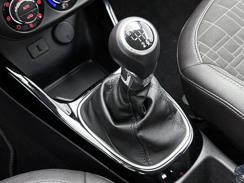 Opel Corsa 1.0 turbo innovation airco | cruise control