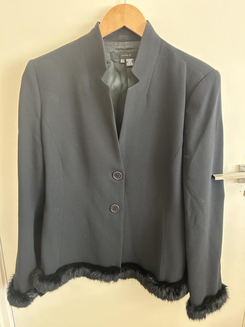 Zwarte Zara W blazer met nepbontrandje- Maat 44