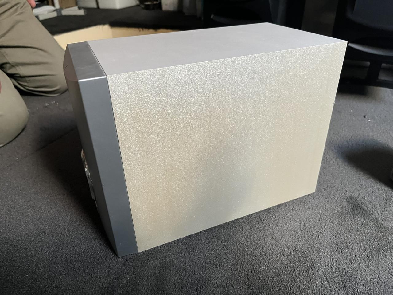 AEG 4607 HC Subwoofer en 3 spaekers Satellite