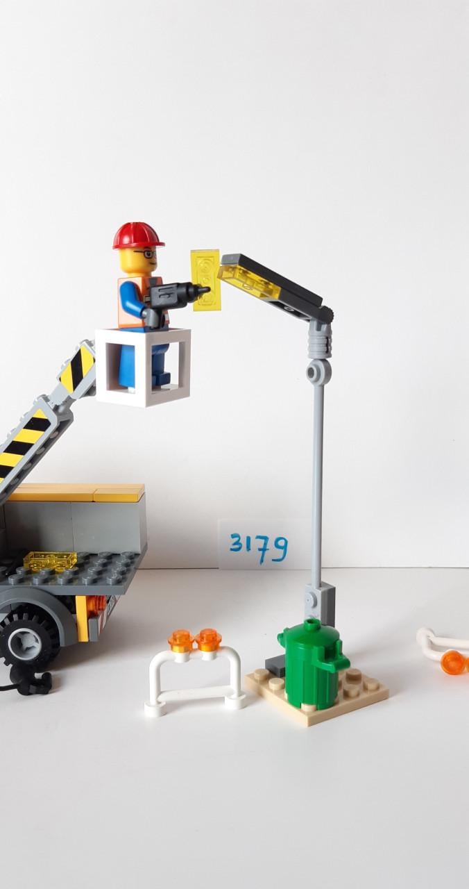 Lego City 3179: hoogwerker + minifiguur