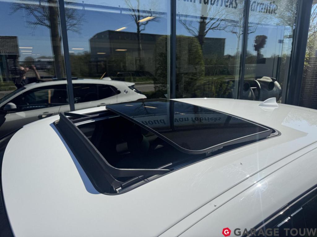 BMW X2 sdrive20i high executive m-sport *pano, hud*