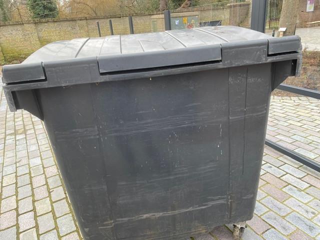 1100 liter GRIJZE AFVALCONTAINER