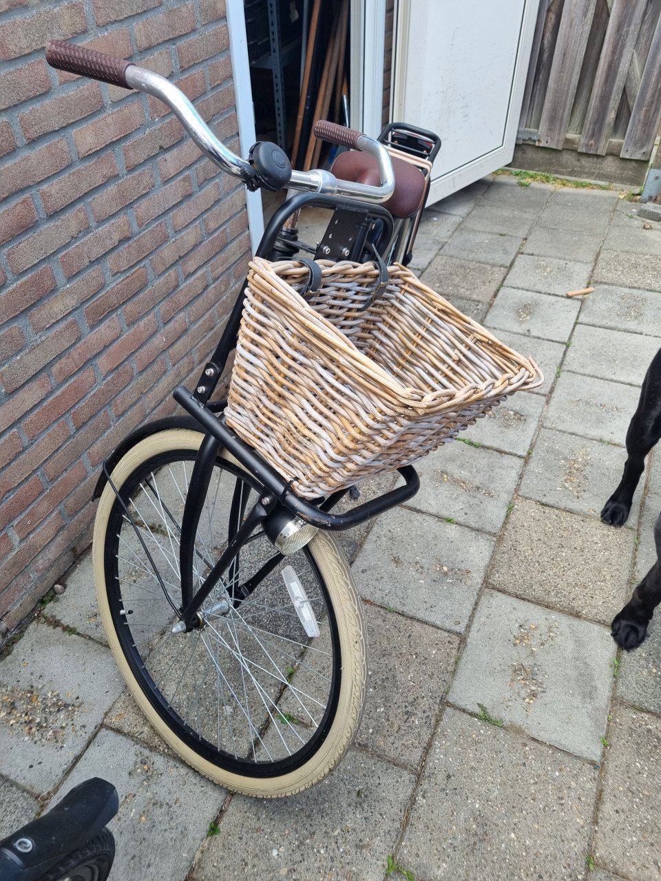 Mooie zwarte fiets