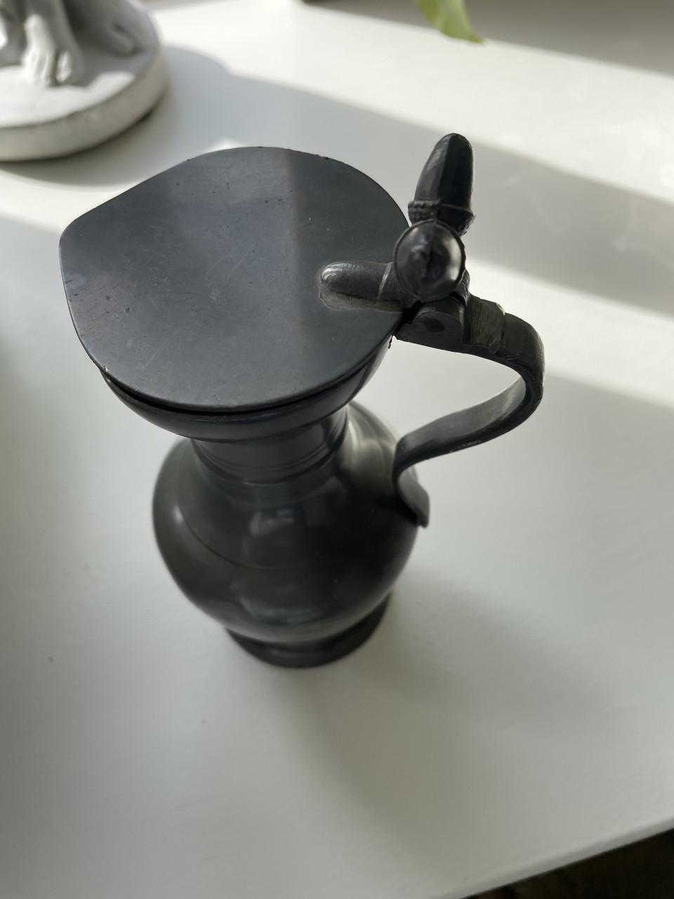 Tinnen schaal en kan