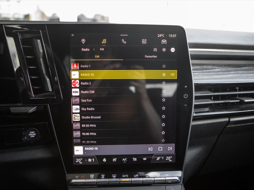 Renault Austral 1.2 e-tech full hybrid 200pk iconic automaat