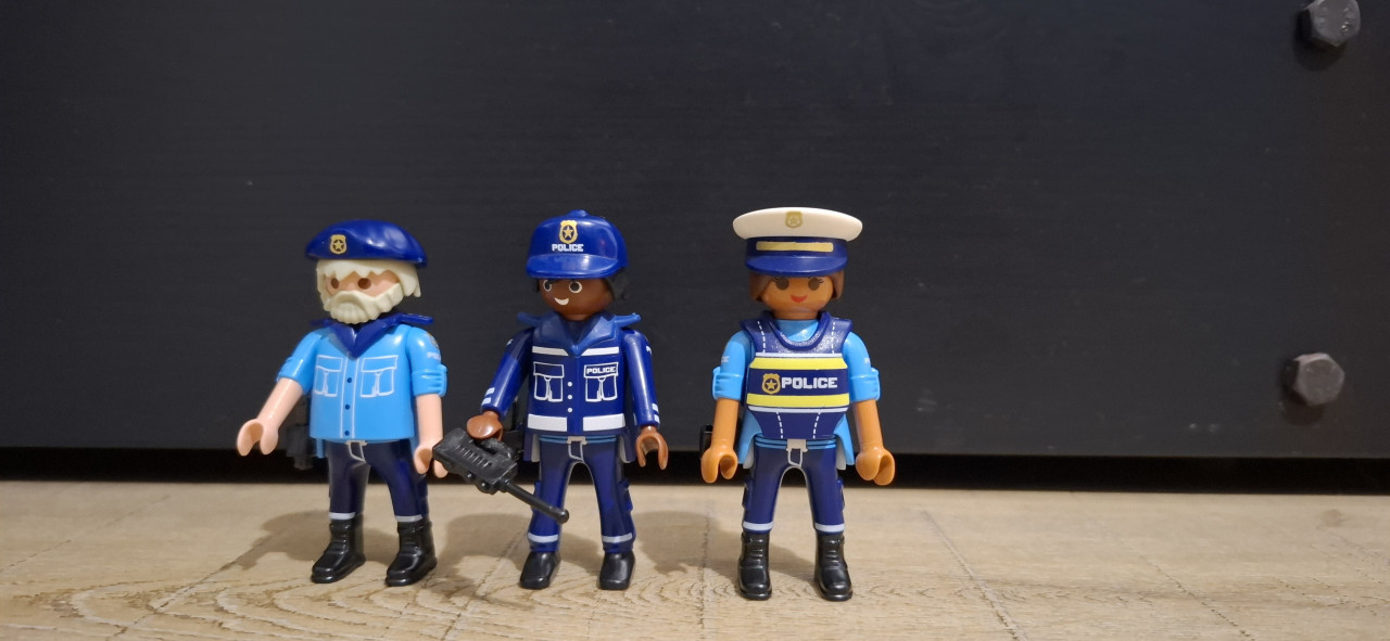Playmobile politiebureau + uitbreidingset