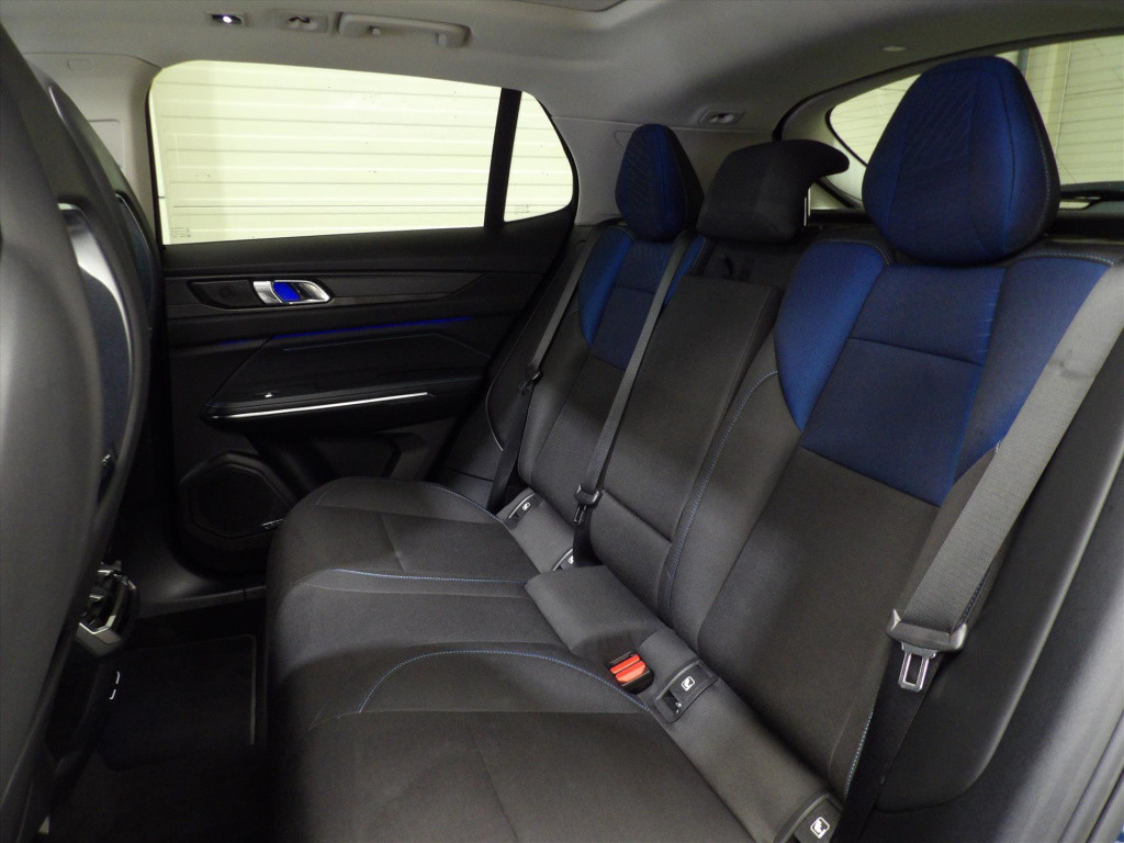 Lynk & Co 01 1.5td 261pk phev 7dcth