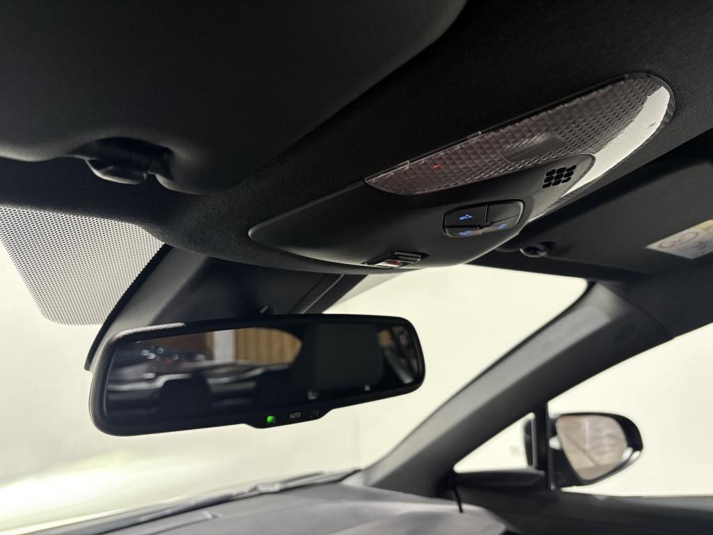 Toyota C-hr 1.8 hybrid style