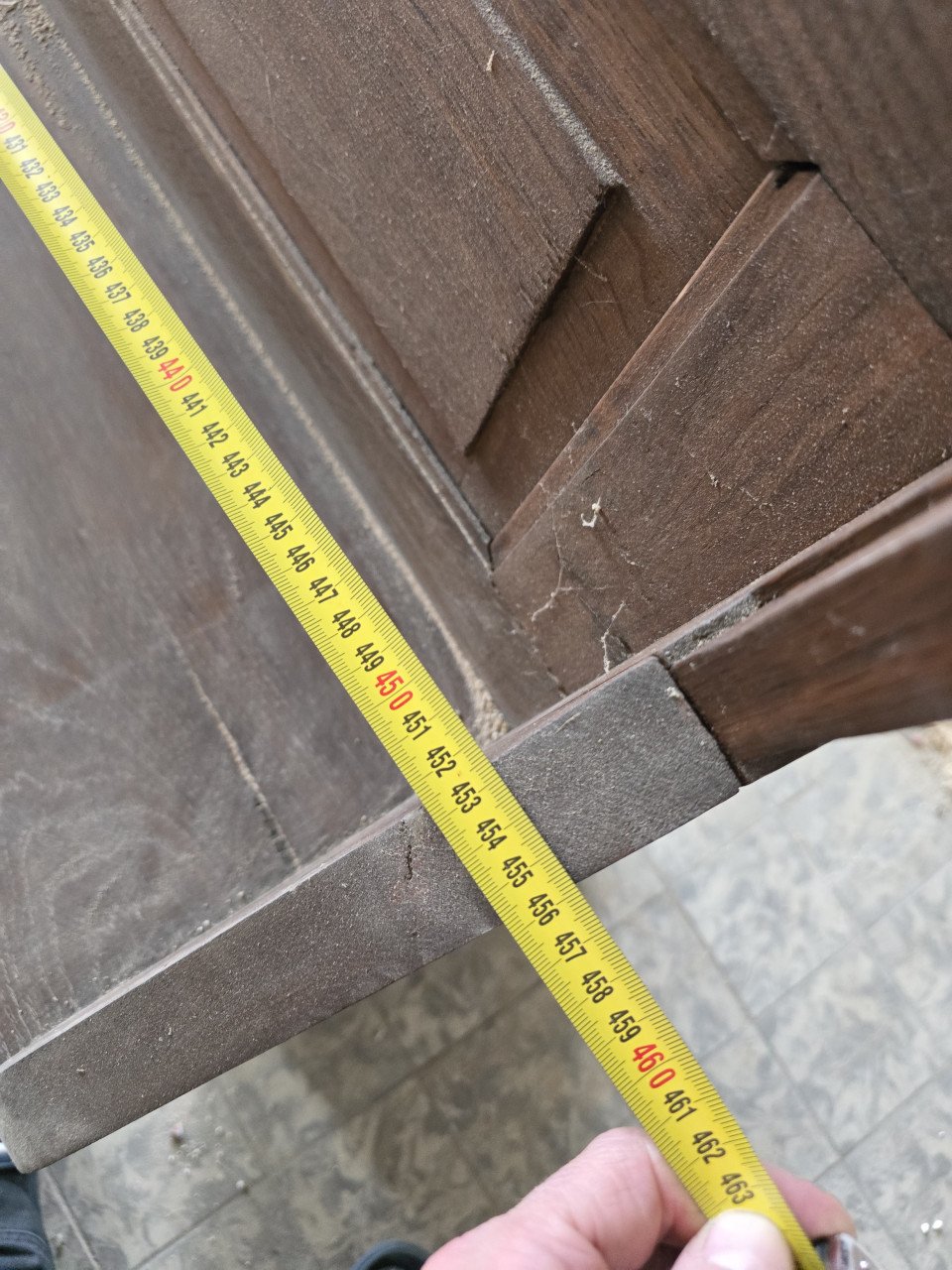 Grote oude kerkbank, 456cm lang  in goede staat  vaste prijs; 150,00e