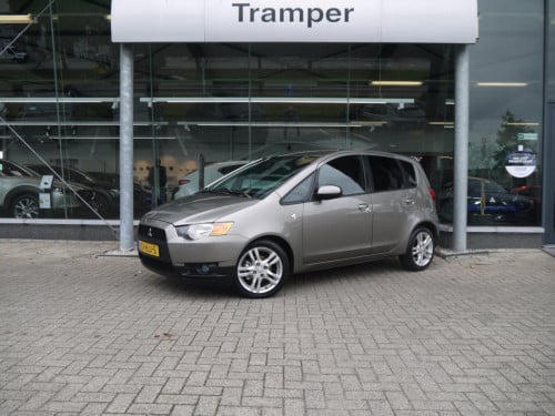 Mitsubishi Colt 1.3 intro edition|trekhaak|rijklaar