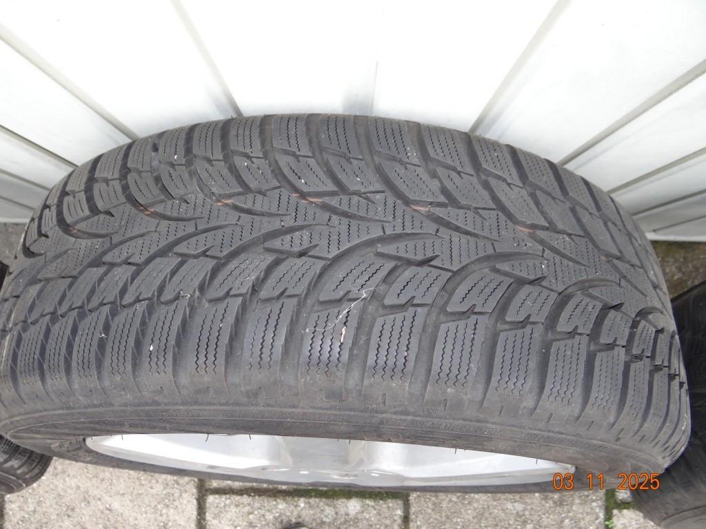 Aluminium velgen met winterbanden