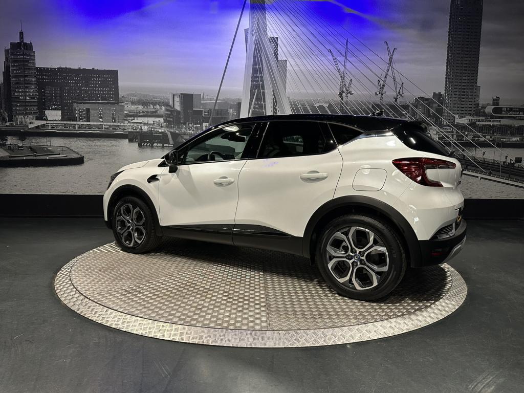 Renault Captur 1.6 plug-in hybrid intens *camera*trekhaak*