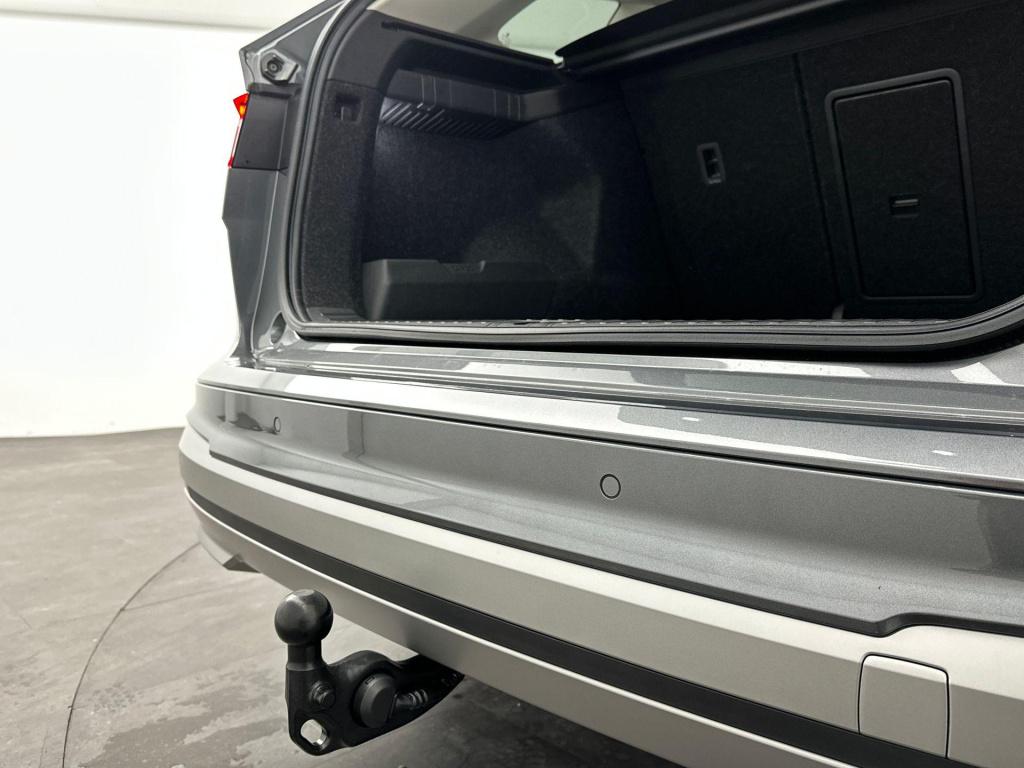 Skoda Enyaq Iv business edition elektromotor 210 kw / 286 pk suv