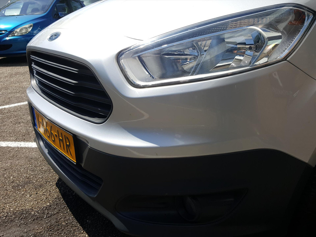 Ford Transit Courier gb trend 1.5 tdci duratorq 75pk s&s euro6 airco | trek