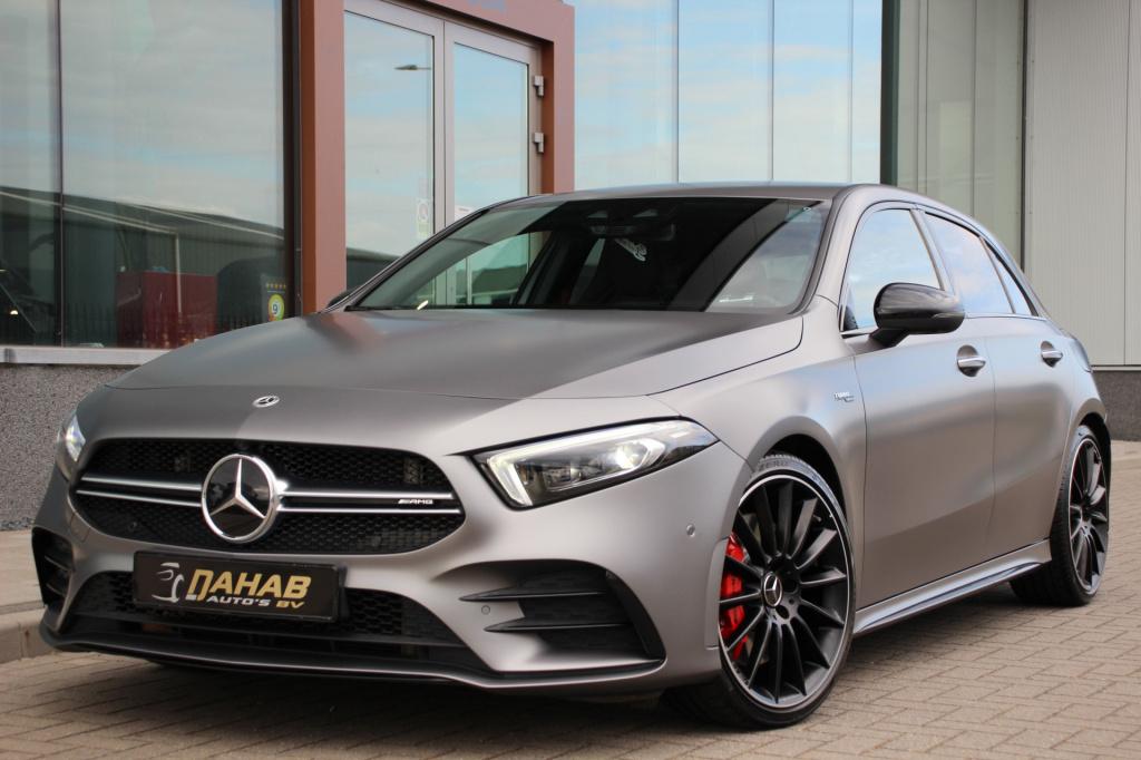 Mercedes-Benz A-Klasse amg 35 4matic premium plus | schaalstoelen | 360 cam