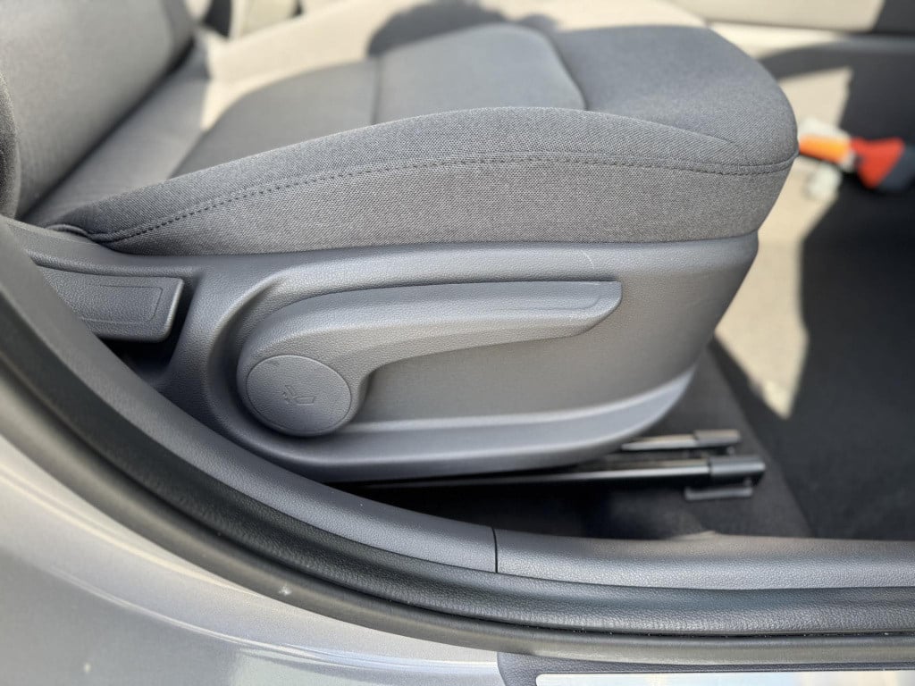 Hyundai Ioniq 1.6 gdi comfort - plus | navigatie | camera | apple carplay/a