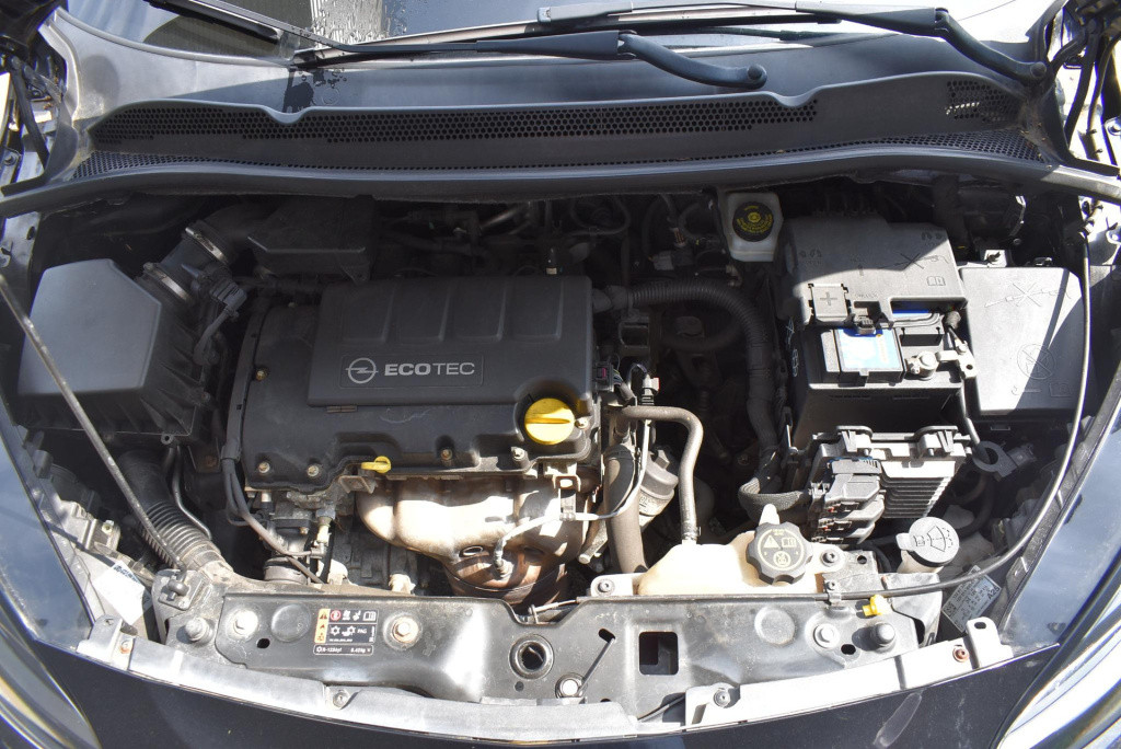 Opel Corsa 1.2 | trekhaak | lmv | bluetooth | airco