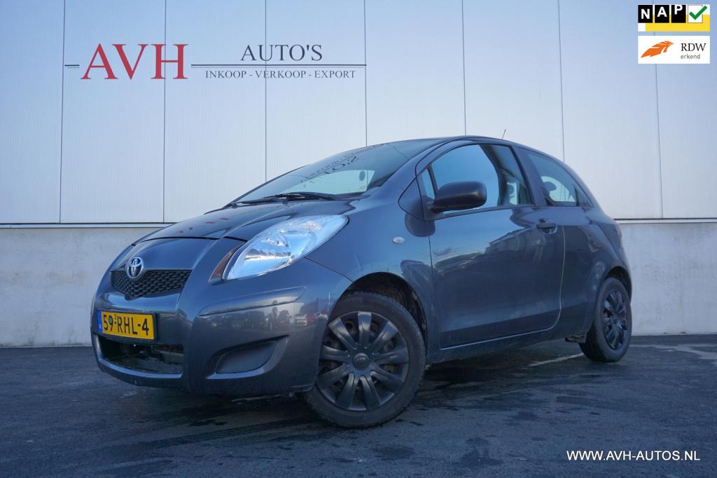 Toyota Yaris 1.0 vvti acces