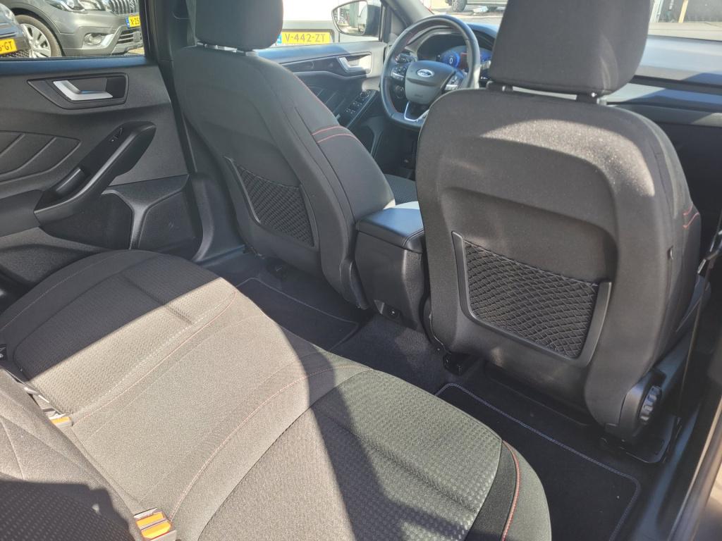 Ford Focus 1.0 ecoboost hybrid st line x automaat 125pk
