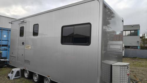 Mobiele woonunit/kantoor/schaftwagen te koop