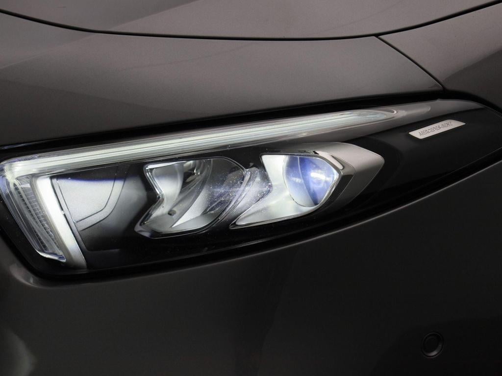 Mercedes-Benz A-Klasse 180 business solution | automaat | navigatie | achte