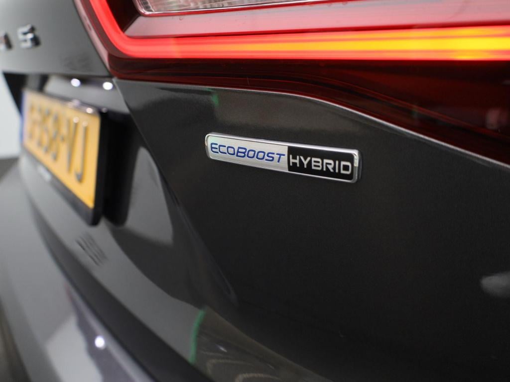 Ford Focus wagon 1.0 ecoboost hybrid titanium | climate control | cruise co
