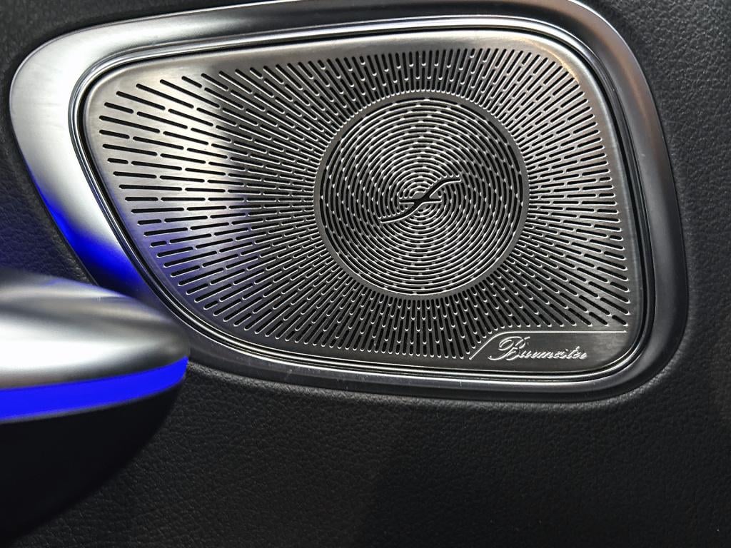 Mercedes-Benz Glc 300e 4matic amg plug-in hybride | panoramadak | trekhaak 