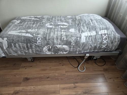 Auping bed met elektrisch verstelbare hoofd- en voetsteun steun