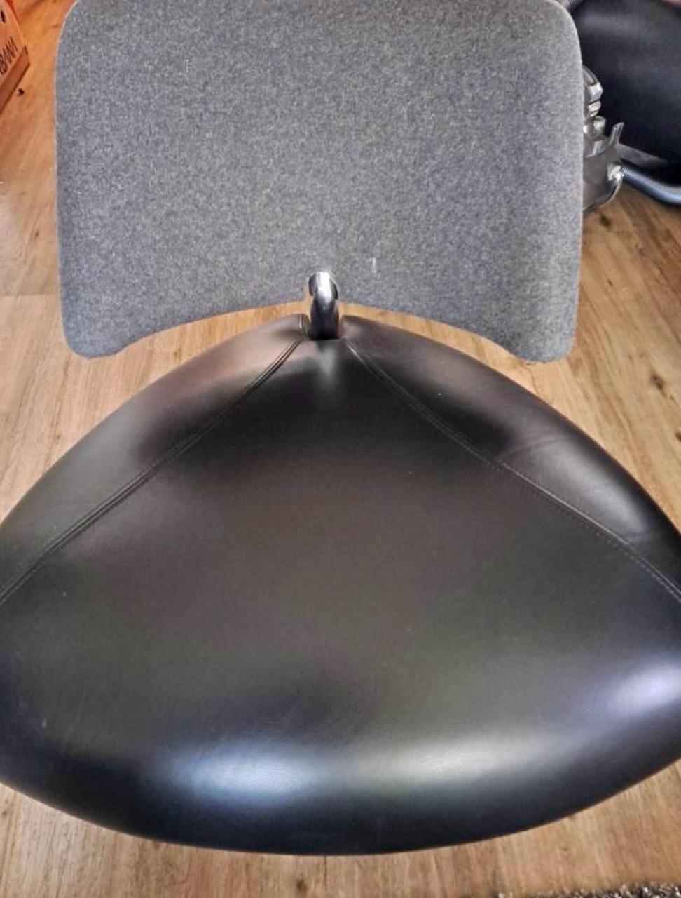 Te koop Leolux Pallone fauteuil / stoel