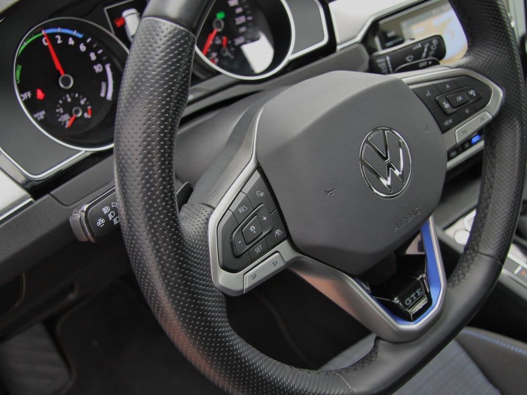 Volkswagen Passat variant 1.4 tsi phev gte 218pk | matrix led | camera