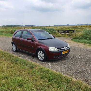 Opel Corsa 1.4 16V Sport
