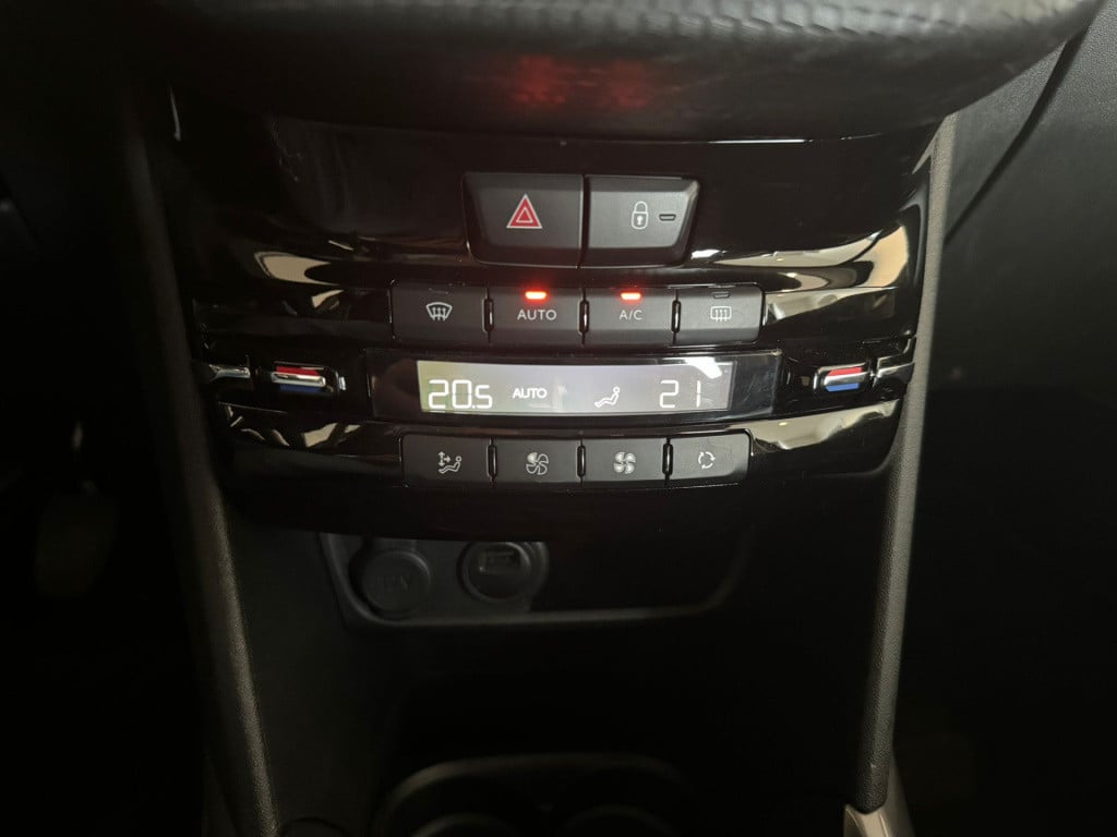 Peugeot 2008 1.2 puretech active