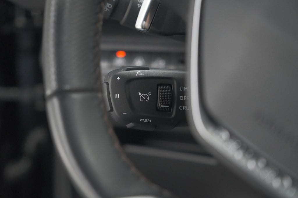 Peugeot 3008 1.6 puretech 180 gt | panoramadak | adaptieve cruise control |