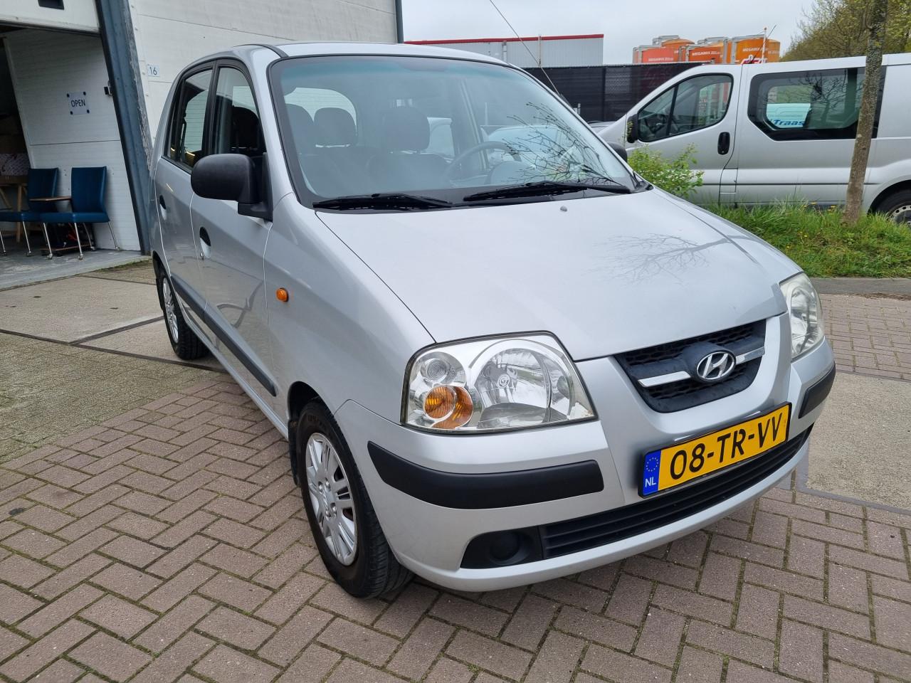 Hyundai Atos 1.1i Active Young