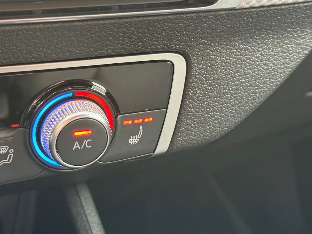 Audi Q2 35 tfsi 150pk s-tronic s-line | virtual cockpit | navigatie | extra