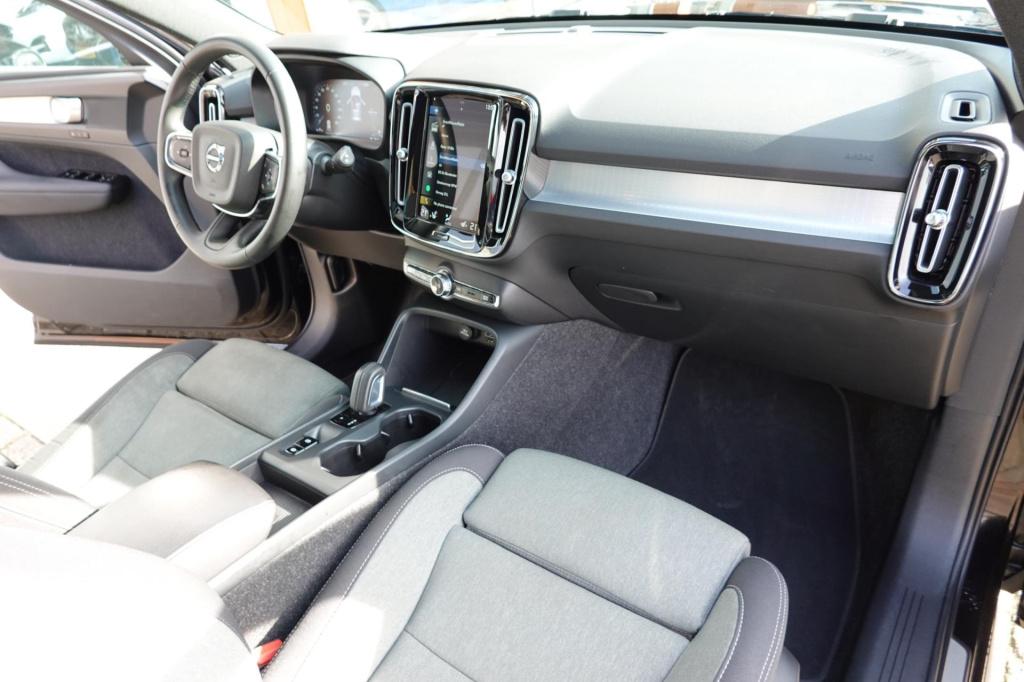 Volvo XC40 1.5 t5 recharge business pro