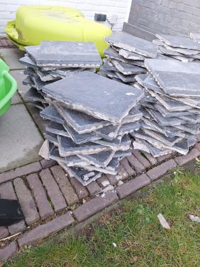 Getrommelde hardstenen tegels