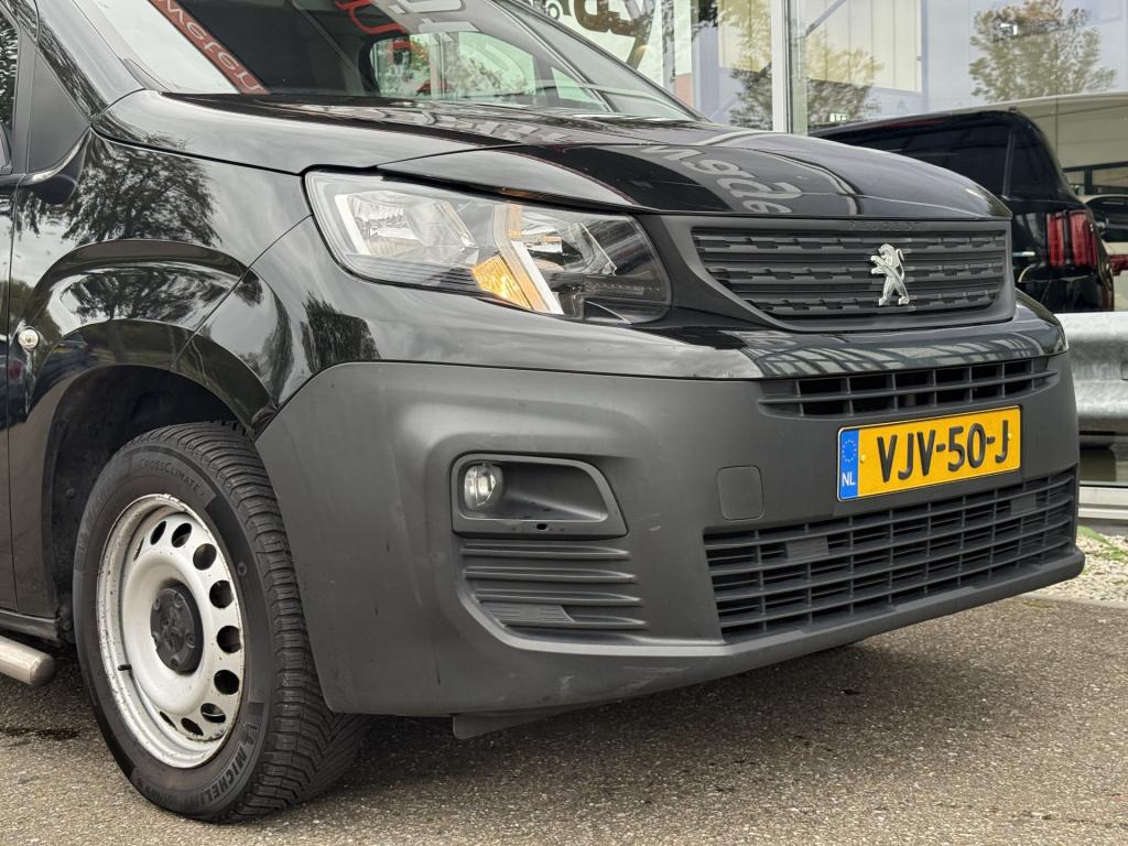 Peugeot Partner 1.5 bluehdi premium | trekhaak | navi | carplay | camera | 