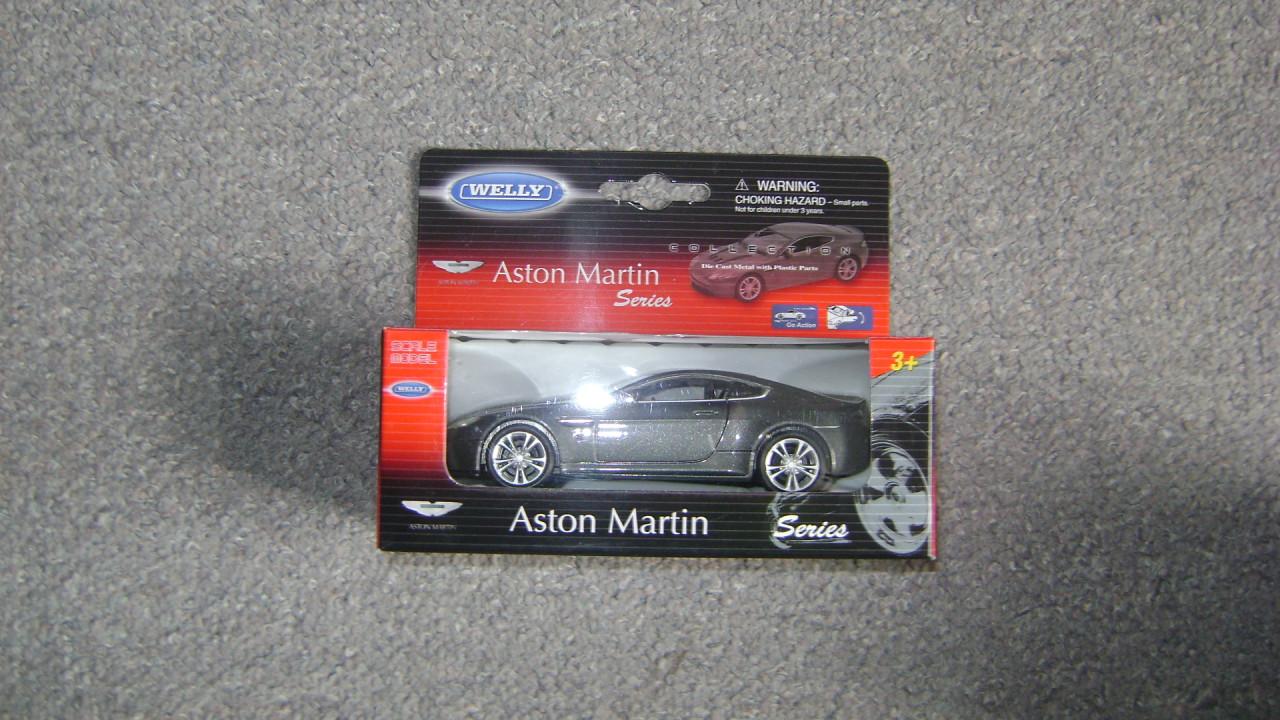 Aston Martin Vantage /DBS Welly & HotWheels