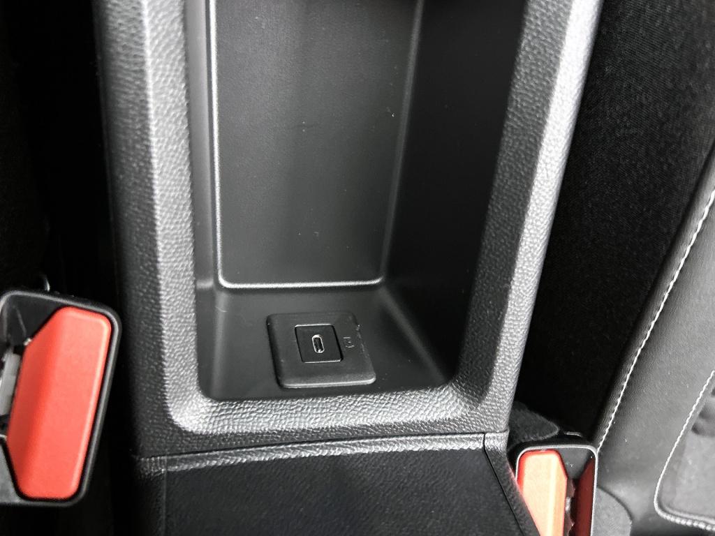 Citroen C3 hybrid 110pk automaat max | rijklaar | climate control | camera 