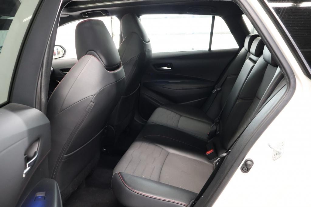 Toyota Corolla Touring Sports 2.0 hybrid executive