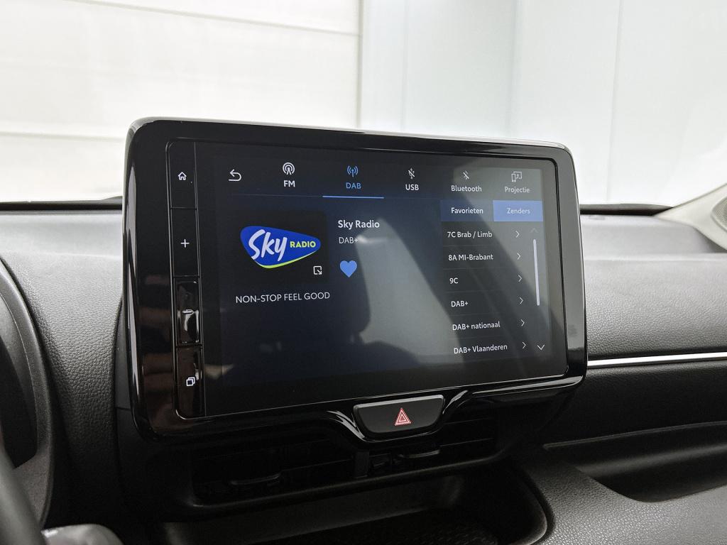 Mazda 2 Hybrid 1.5 centre-line climate control | stoelverwarming | camera