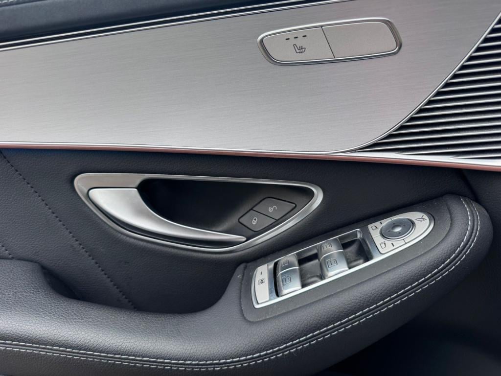 Mercedes-Benz Eqc 400 4matic amg line 80 kwh