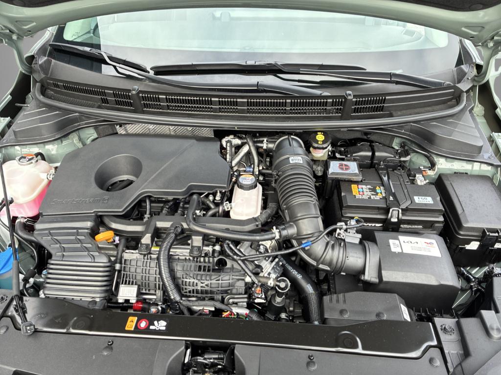 Kia Stonic 1.0 t-gdi mhev gt-line | demontratie auto | licht metalen wielen