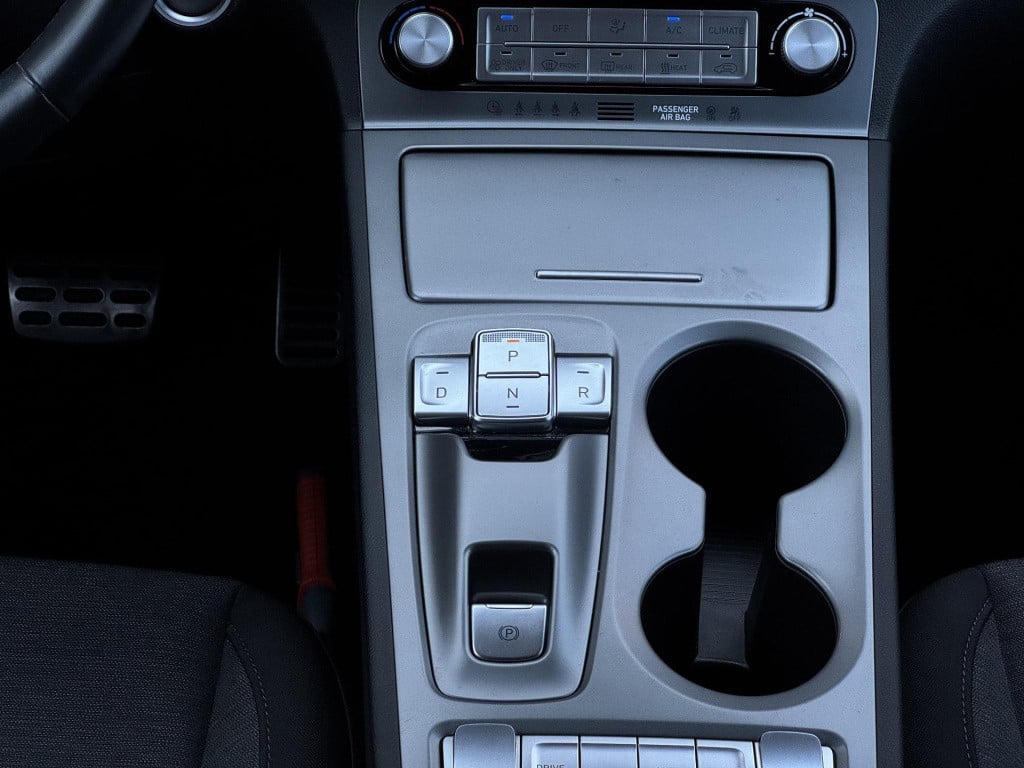 Hyundai Kona ev fashion 64 kwh | navigatie | camera | head-up display | pre