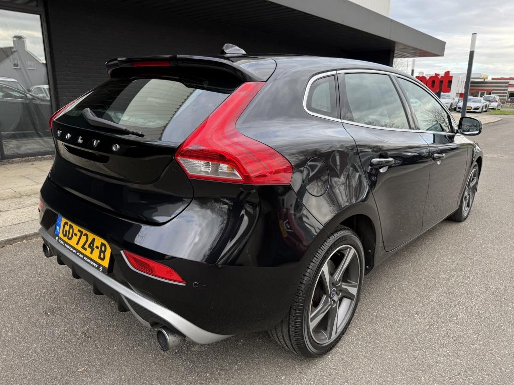 Volvo V40 2.0 t5 r-design
