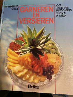 Kookboeken: Ontdek de fijne kneepjes van het garneren & versieren