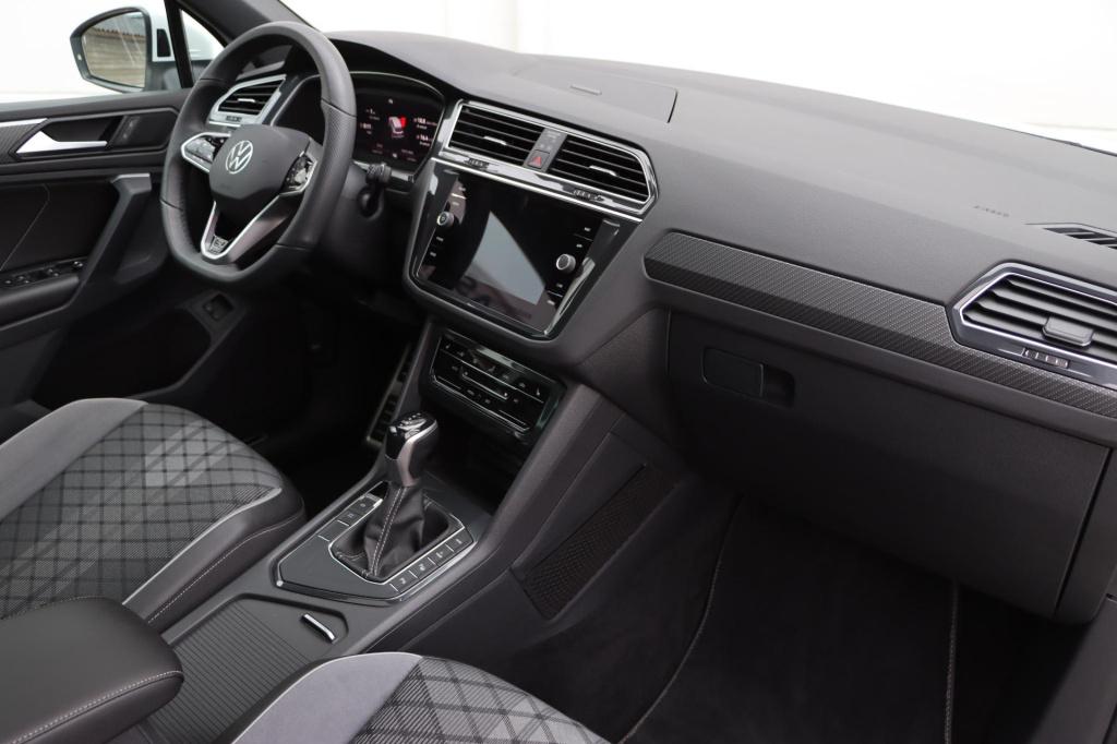 Volkswagen Tiguan 1.4 tsi ehybrid r-line business+ 245pk dsg6 | soh 90% |