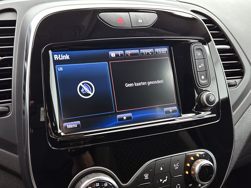 Renault Captur 1.3 tce intens / trekhaak / bose sound / camera / carplay-an