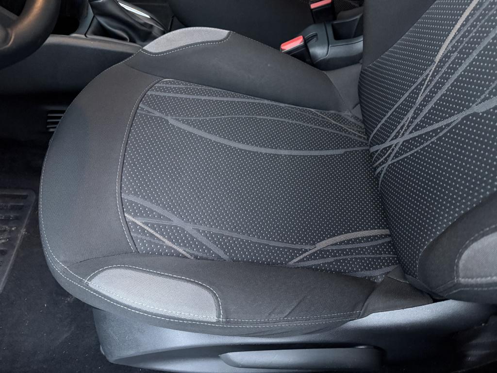 Peugeot 208 1.2 vti envy 5-drs